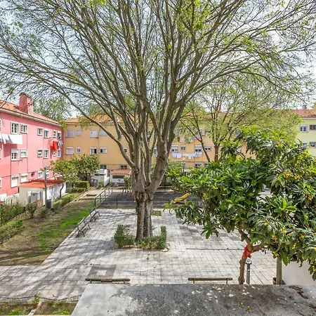 Sunny, Bright And Quiet Apartment, By Timecooler Apartment *