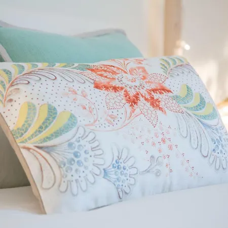 Sunny, Bright And Quiet Apartment, By Timecooler Lissabon